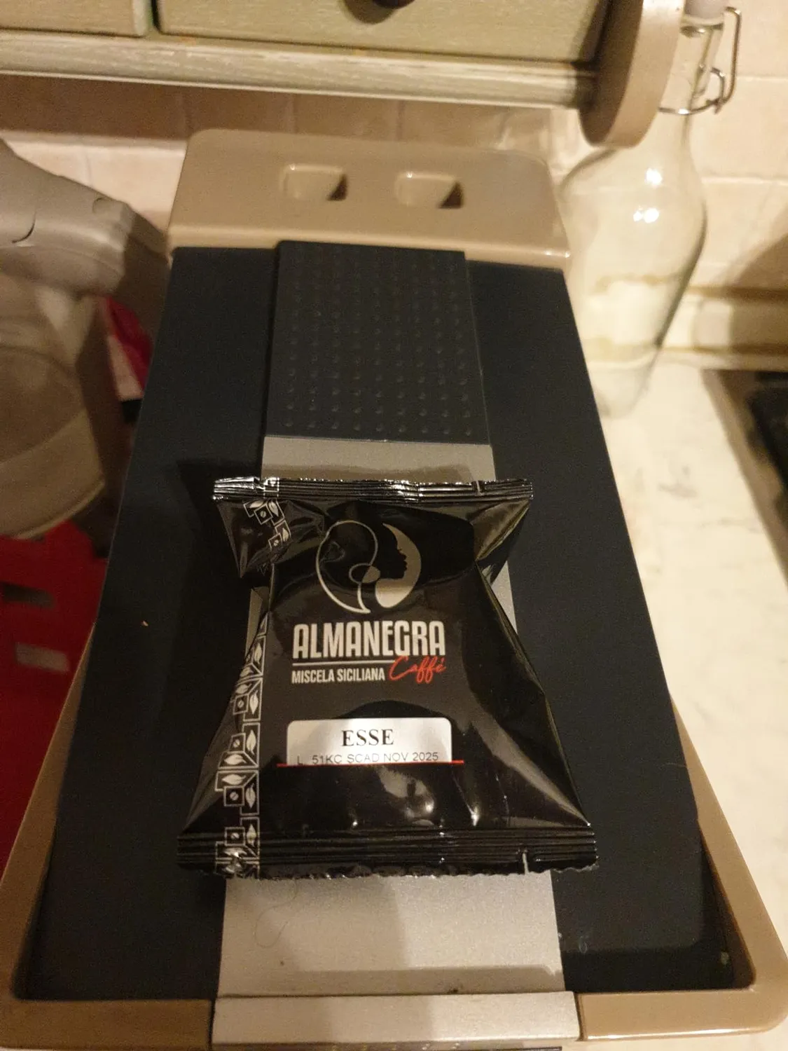 Almanegra Miscela Forte capsule Esse Caffè 100 pz tostatura scura