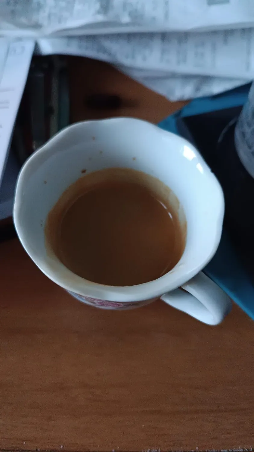 Lavazza Jolie Evo macchina caffe A Modo Mio nera + 64 capsule