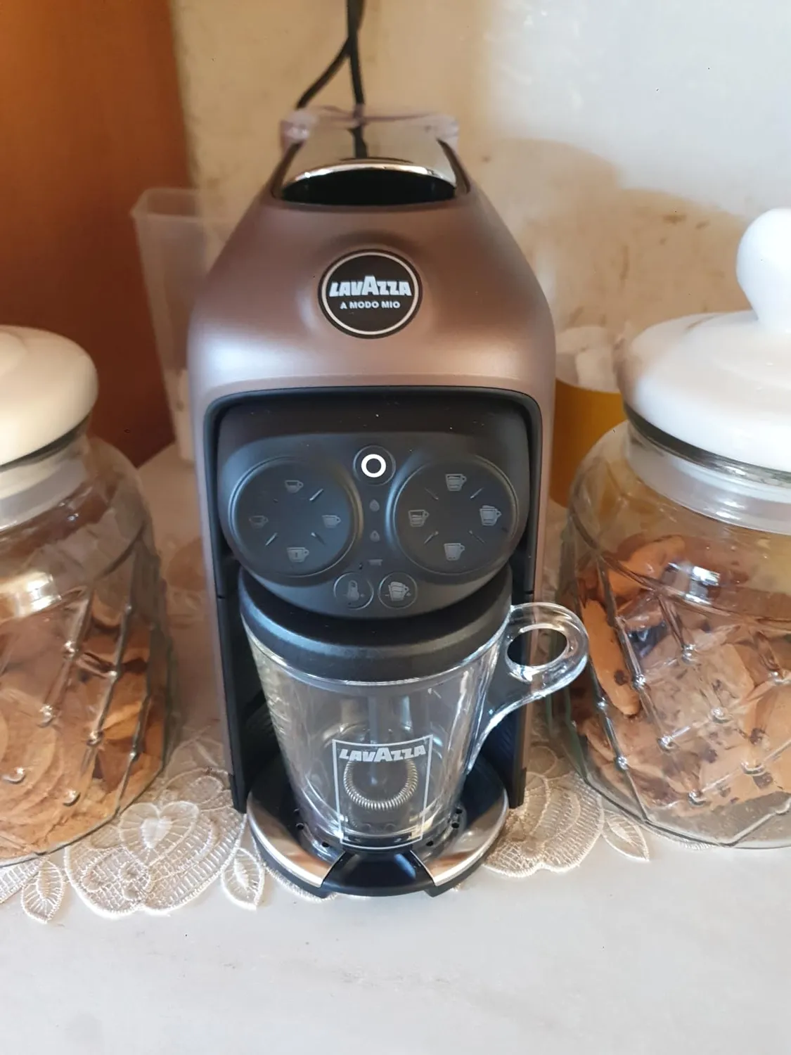 Lavazza A Modo Mio Deséa macchina caffè marrone one-touch