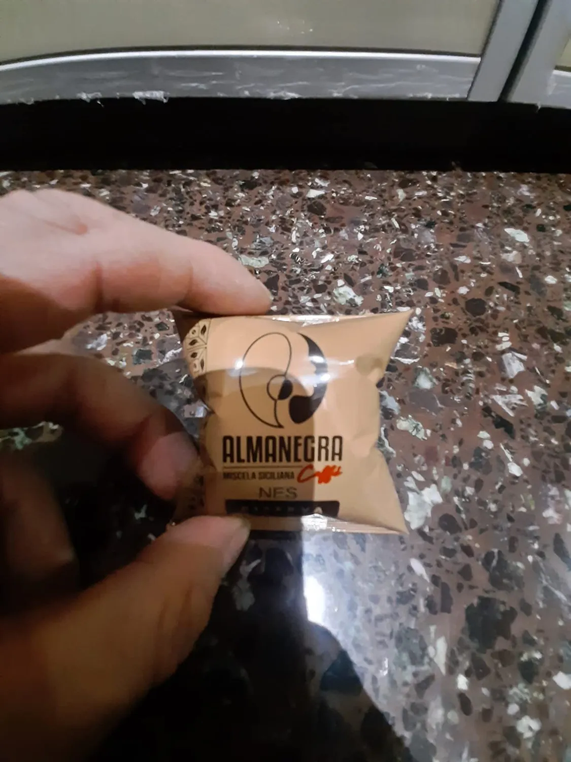 Almanegra Riserva capsule compatibili Nespresso 100 pz aroma intenso