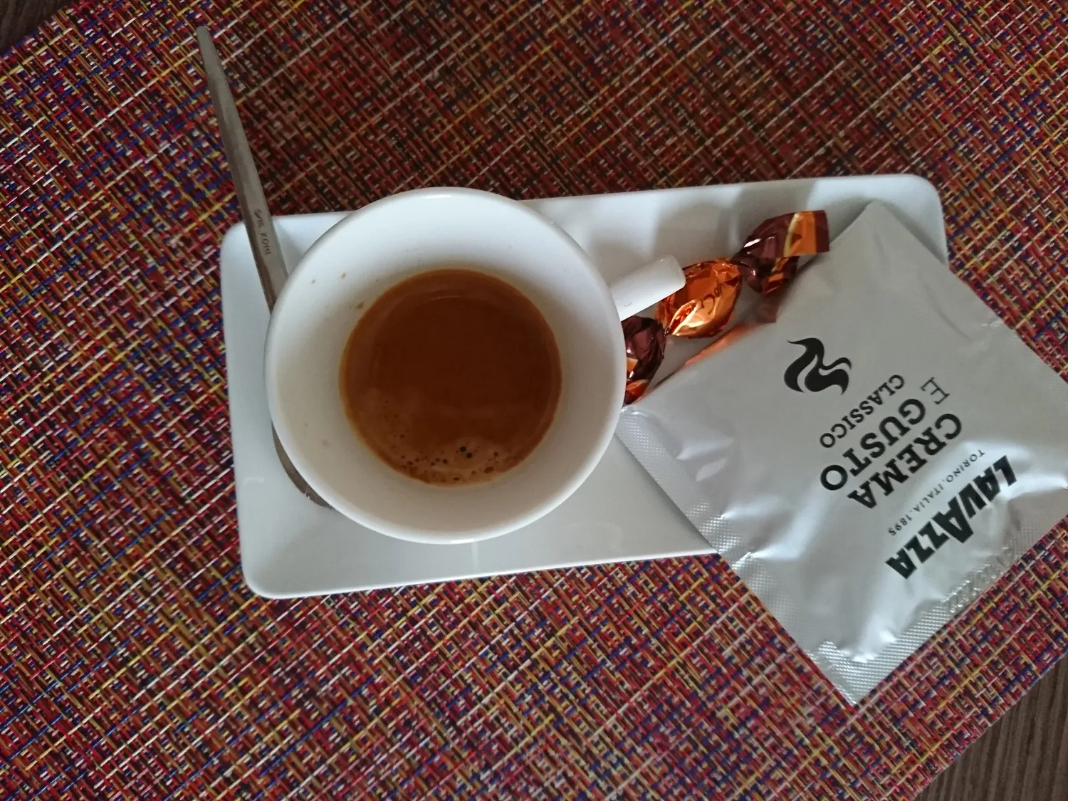 Lavazza Crema e Gusto Classico cialde ESE 50 pz legno tabacco