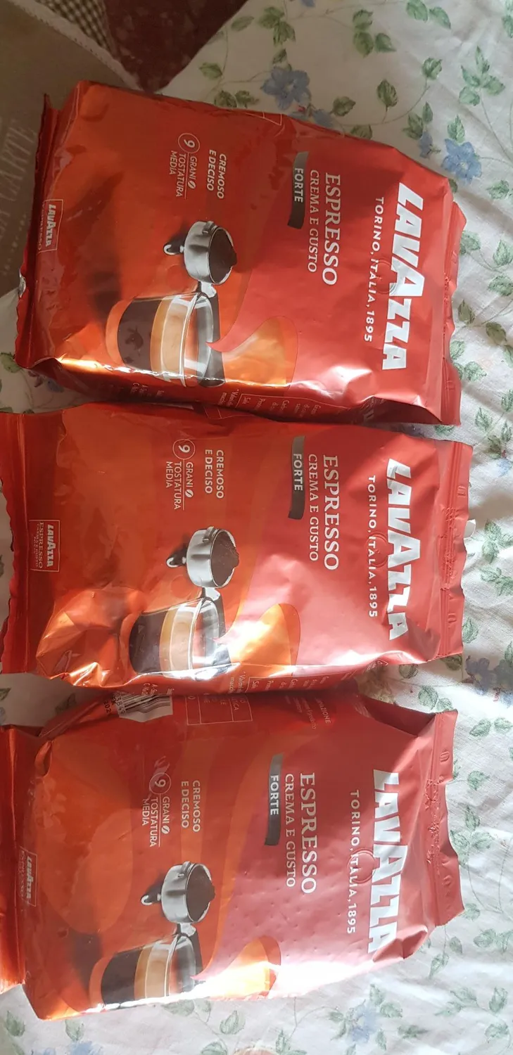 Lavazza Crema e Gusto Forte caffè in grani 1 kg tostatura scura