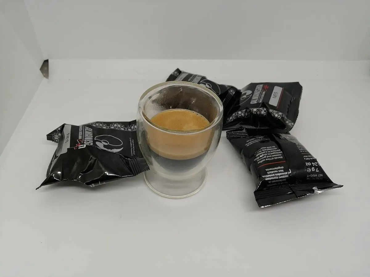 Almanegra Miscela Forte capsule Nespresso 100pz tostatura scura