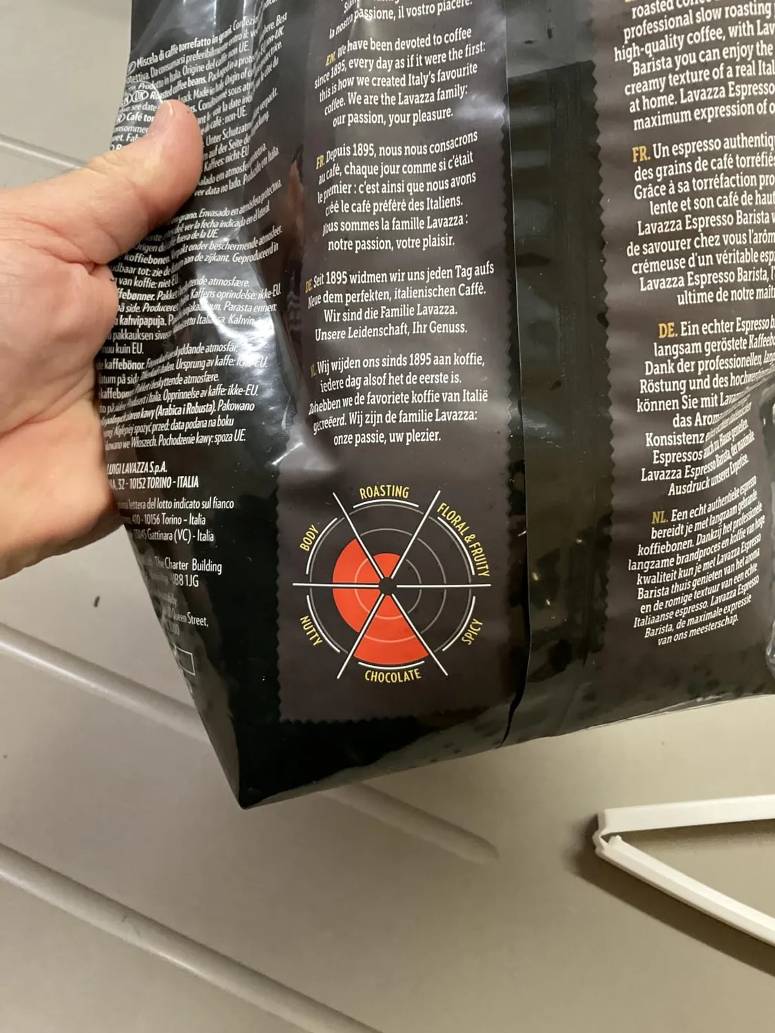 Lavazza Barista Gran Crema caffè grani 1 kg floreale