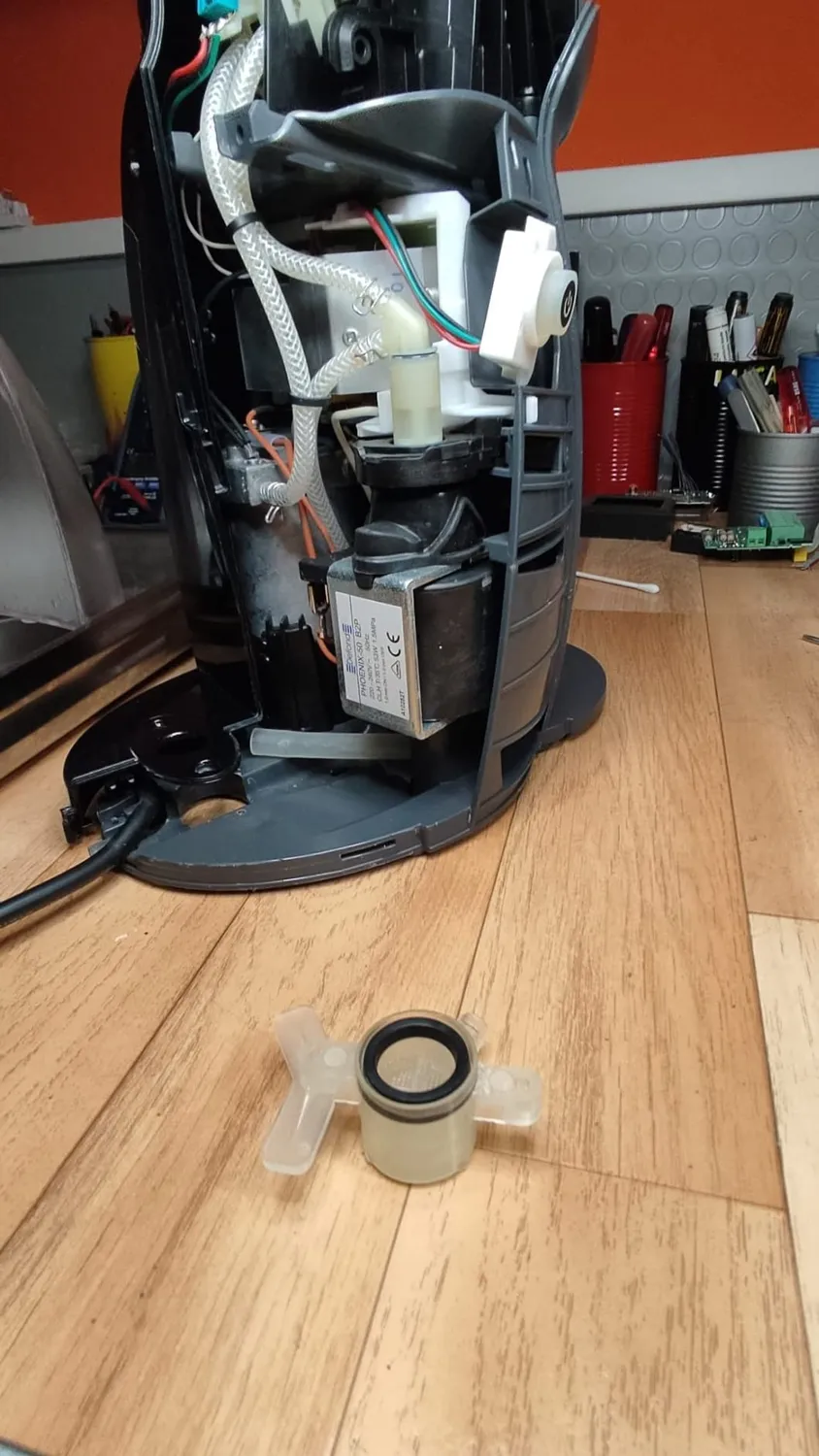 Almanegra tubo valvola serbatoio Dolce Gusto Piccolo KP1000 ricambio