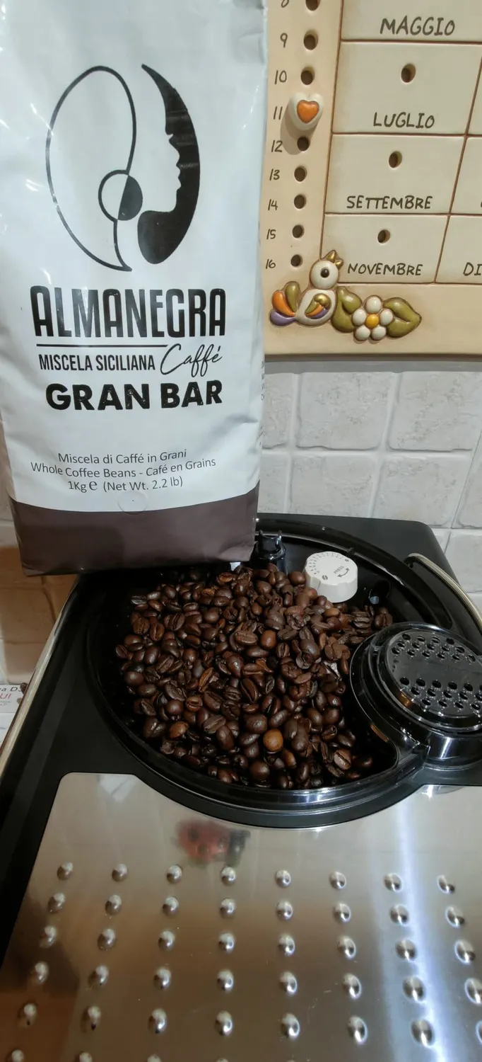 Almanegra Forte caffè in grani 1 kg tostatura scura